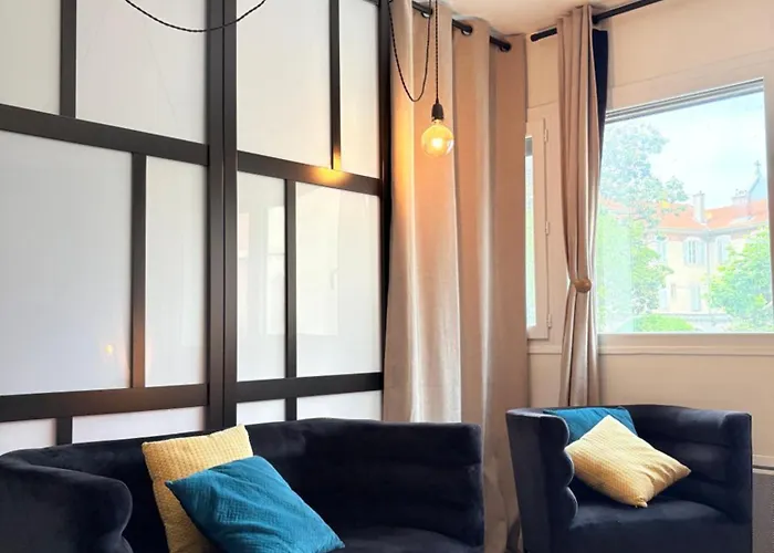 Apartman Centre Jardin Public Et Gare Du Midi