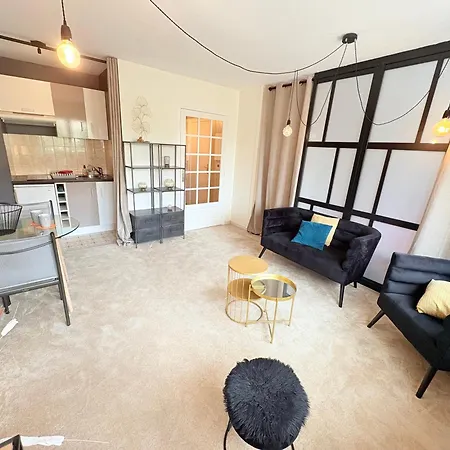 Centre Jardin Public Et Gare Du Midi Apartment *