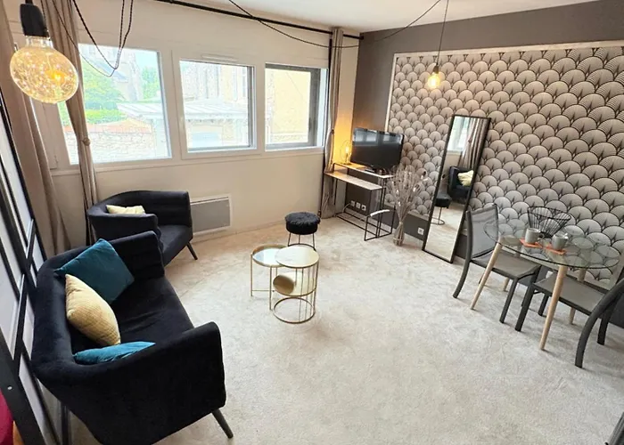 Centre Jardin Public Et Gare Du Midi Apartment