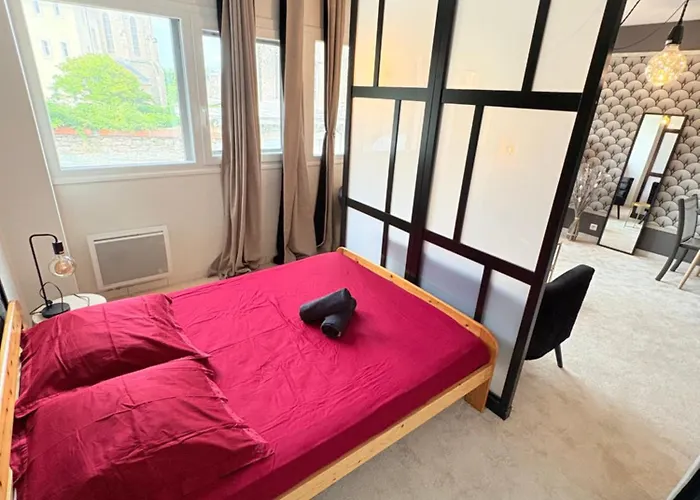 Centre Jardin Public Et Gare Du Midi Apartment